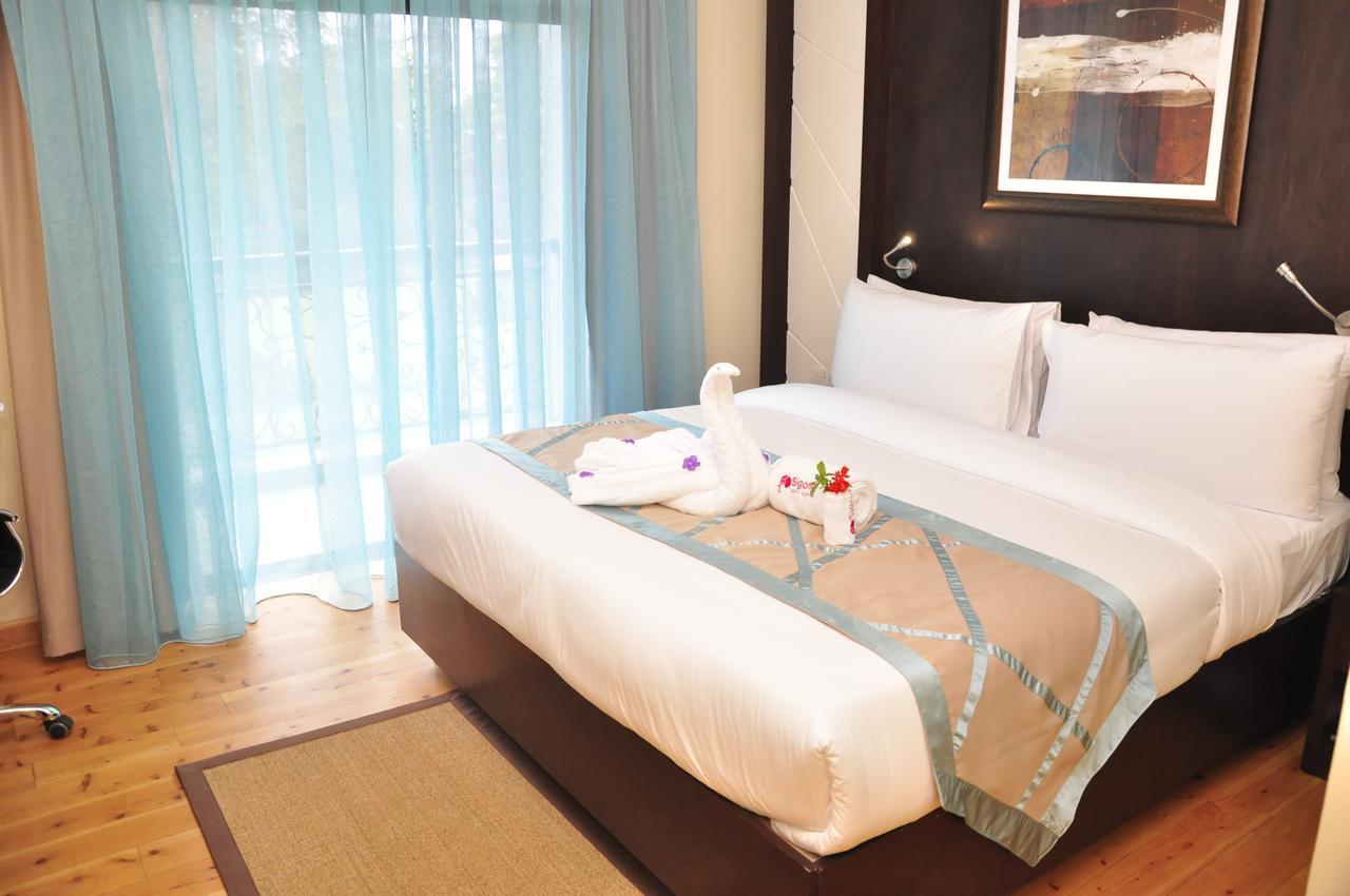 Sigona Golf Club Hotel Kikuyu ภายนอก รูปภาพ